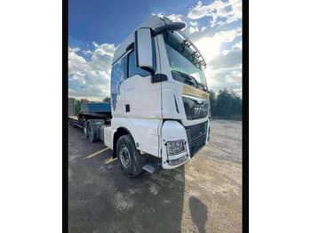Влекач MAN TGX 33.480