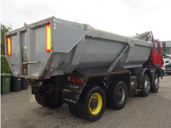 Самосвал камион MAN FE 410 8x4 kipper,manual feulpomp,steel kipper: снимка 5