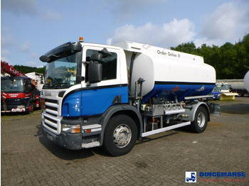 Камион цистерна SCANIA P 230