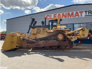 Булдозер CATERPILLAR