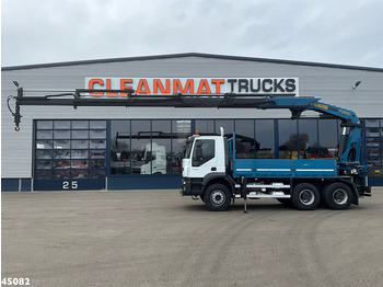 Камион с кран IVECO Trakker