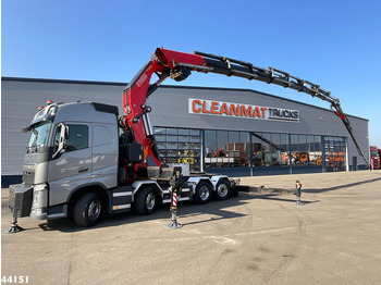 Камион с кран Volvo FH 540 Fassi 165 Tonmeter laadkraan + Fly-Jib Just 104.869 km!: снимка 2