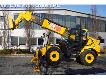 Колесен товарач JCB