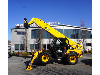 Телескопичен колесен товарач JCB