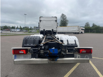 Шаси кабина SCANIA R560 B8x4*4 / Chassis / sleeper cab / Power take-off: снимка 5