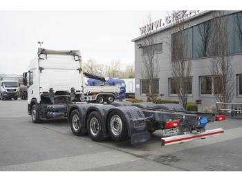 Камион с кран Scania G540 8x4 / Chassis 8.7 m / Steered axle / 2021: снимка 4