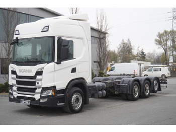 Камион с кран Scania G540 8x4 / Chassis 8.7 m / Steered axle / 2021: снимка 2