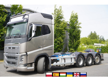 Камион с кран VOLVO FH16 750