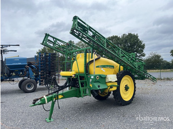 Прикачна пръскачка JOHN DEERE 2000 Series
