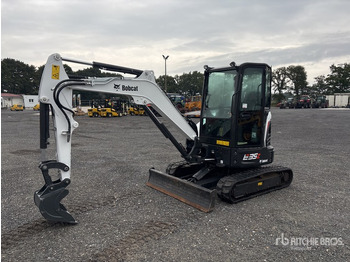 Мини багер BOBCAT E35