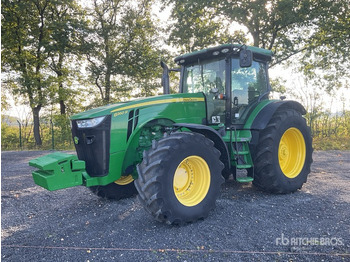 Трактор JOHN DEERE 8R Series