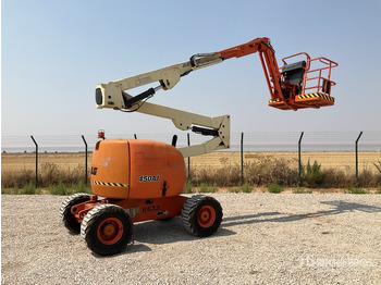 Артикулираща платформа JLG