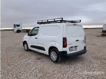 Микробус, Пътнически бус 2018 Citroen Berlingo Passenger Van: снимка 2 Микробус, Пътнически бус 2018 Citroen Berlingo Passenger Van: снимка 2
