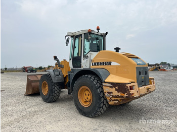 Колесен товарач LIEBHERR L 538