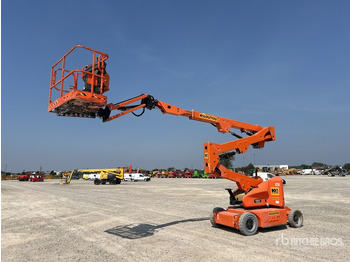 Артикулираща платформа JLG
