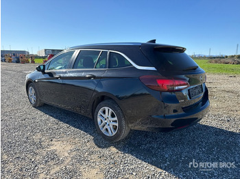 Лек автомобил 2017 Opel Astra Sport Tourer Automobile: снимка 4 Лек автомобил 2017 Opel Astra Sport Tourer Automobile: снимка 4