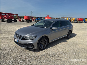 Комби VOLKSWAGEN