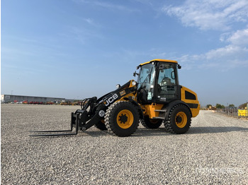 Колесен товарач JCB 409