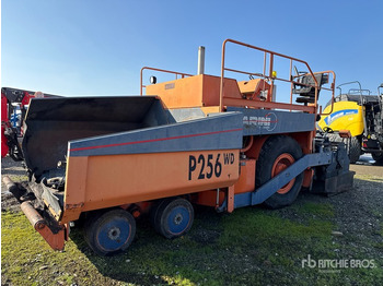 Асфалтополагач