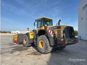 Колесен товарач KOMATSU WA380