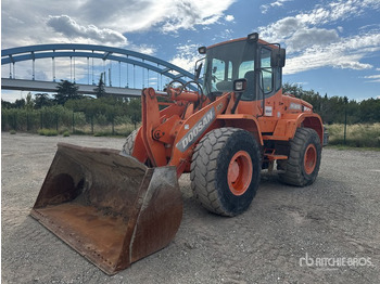 Колесен товарач DOOSAN DL200