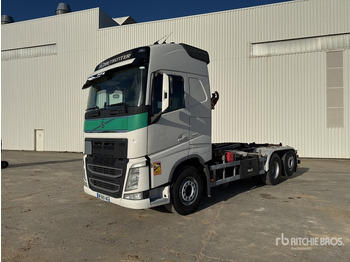 Мултилифт с кука камион VOLVO FH 460