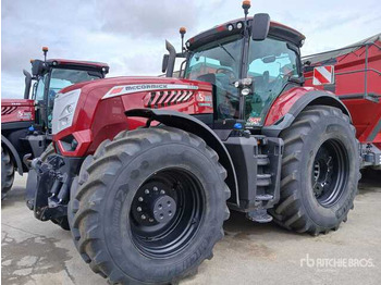 Трактор McCORMICK