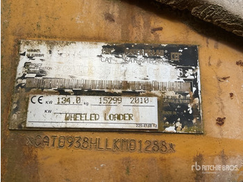 Колесен товарач CATERPILLAR 938H