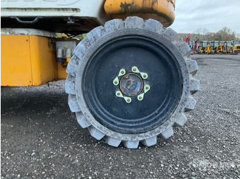 Артикулираща платформа 2015 Nifty-Lift HR21-141 4WD Hybrid Articulating Boom Lift: снимка 5