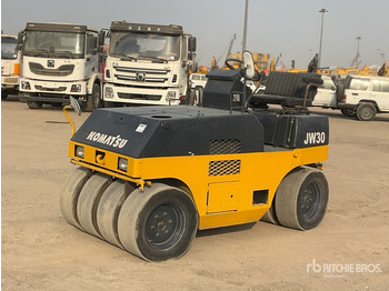 Пневматичен валяк KOMATSU