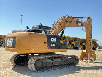 Верижен багер CAT 320D2: снимка 3
