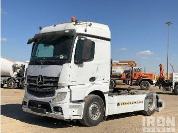 Влекач MERCEDES-BENZ Actros 1845