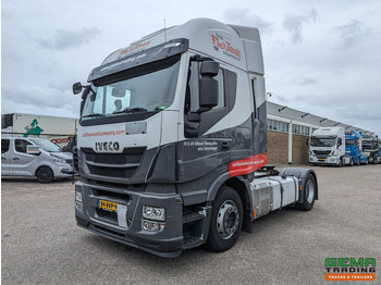 Влекач IVECO Stralis HI-WAY