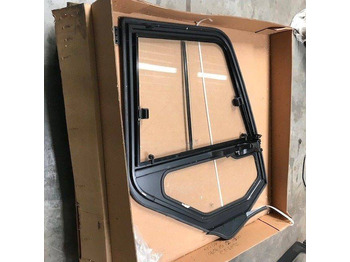 Врата и части KOMATSU