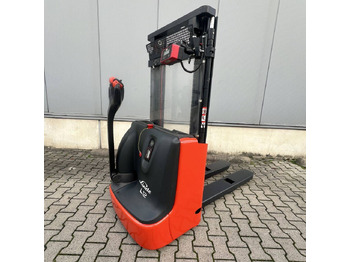 Стакер LINDE L12