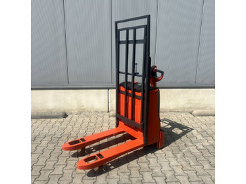 Палетна количка LINDE T16