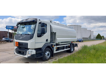 Камион цистерна VOLVO FL