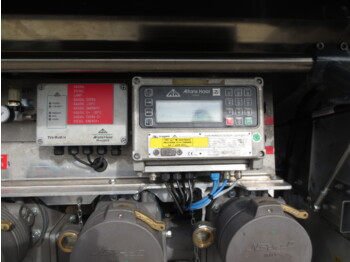 Камион цистерна VOLVO FM: снимка 2 Камион цистерна VOLVO FM: снимка 2