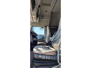 Влекач RENAULT PREMIUM 410: снимка 2