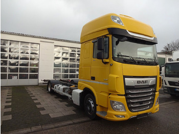 Контейнеровоз/ Сменна каросерия камион DAF XF 480