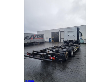 Шаси кабина MERCEDES-BENZ Actros 2542 BDF 6x2 Euro6: снимка 4