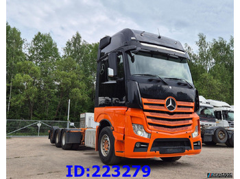 Шаси кабина MERCEDES-BENZ Actros 3563  8×4 ( Steering axle): снимка 4