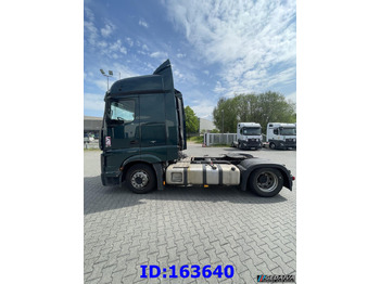 Влекач MERCEDES-BENZ Actros 1843