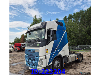 Влекач VOLVO FH13 460