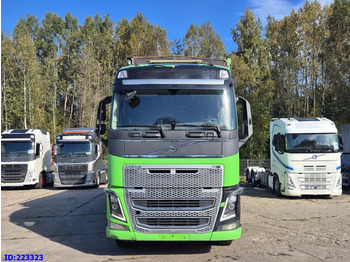 Камион фургон VOLVO FH16 750HP - 8x4 -Big Axles: снимка 2