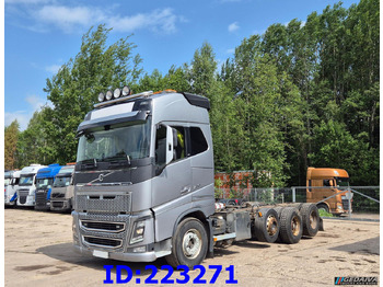Камион за дърва VOLVO FH16 750