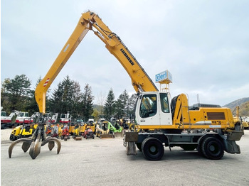 Багер за манипулиране на материали LIEBHERR A 934