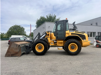 Колесен товарач VOLVO L50