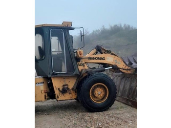 Колесен товарач HANOMAG