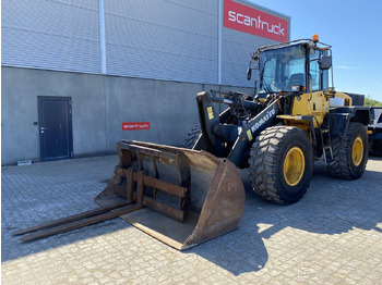Колесен товарач KOMATSU WA250